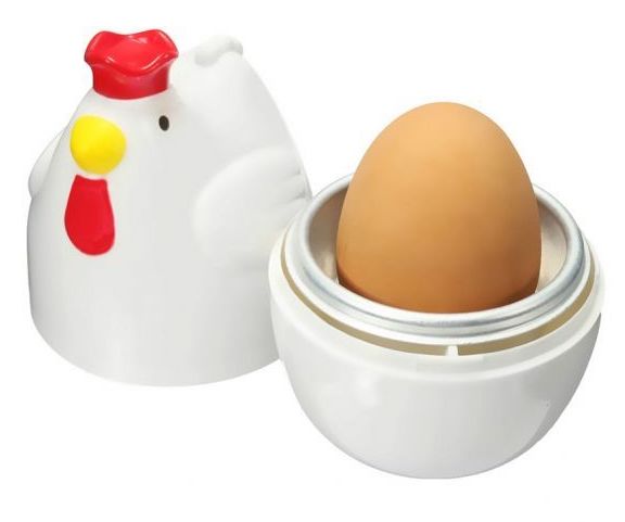 Шпорет за јајца во форма на пилешко за микробранова печка
