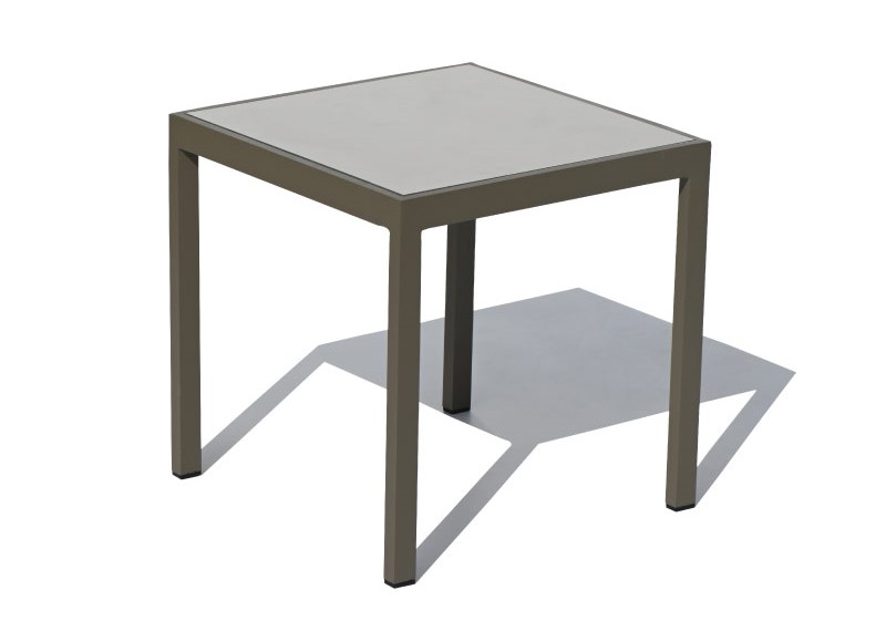 Мала практична алуминиумска маса за внатрешен двор Luxurio Damian минималистички дизајн