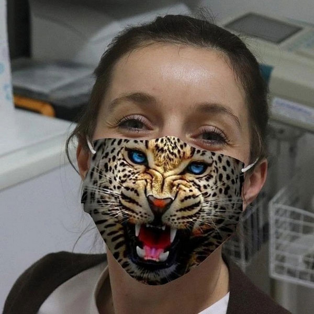 маска за лице од леопард