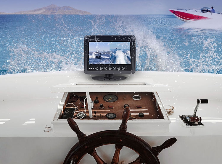 водоотпорен монитор на брод со јахта